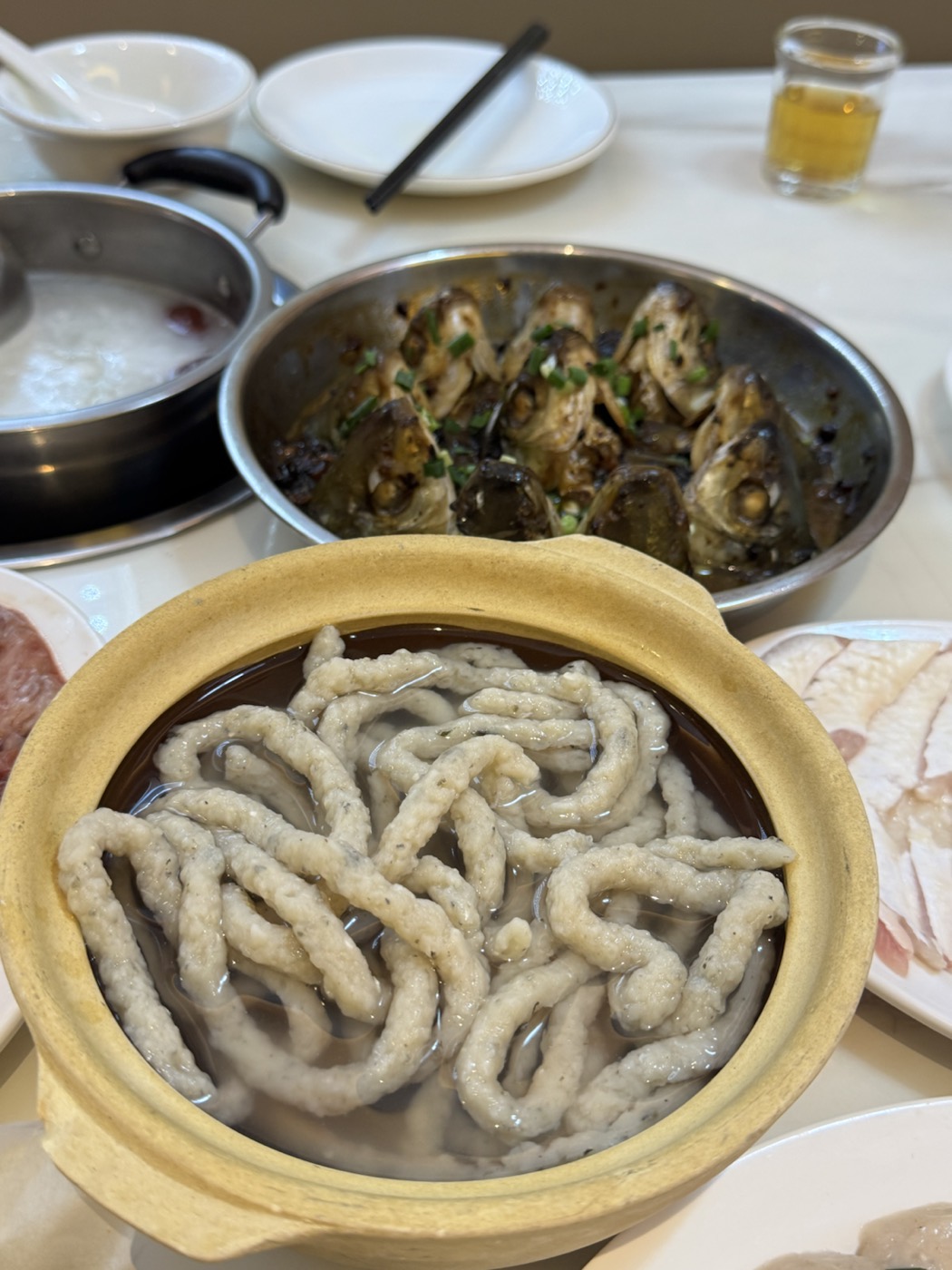 邓四姨鱼泡等菜品实拍