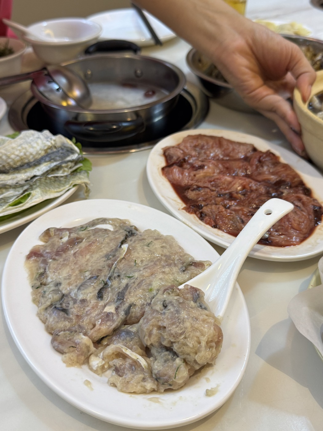 邓四姨鱼籽等菜品实拍